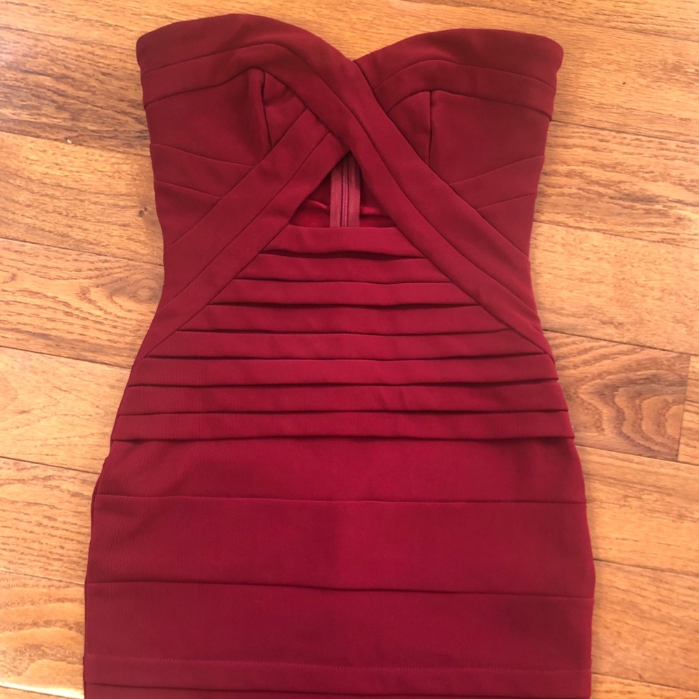 Red Peekaboo Criss Cross Body Con Dress